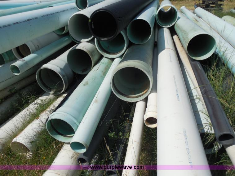 image for item E7650 Approximately 100 assorted PVC sewer pipe pieces