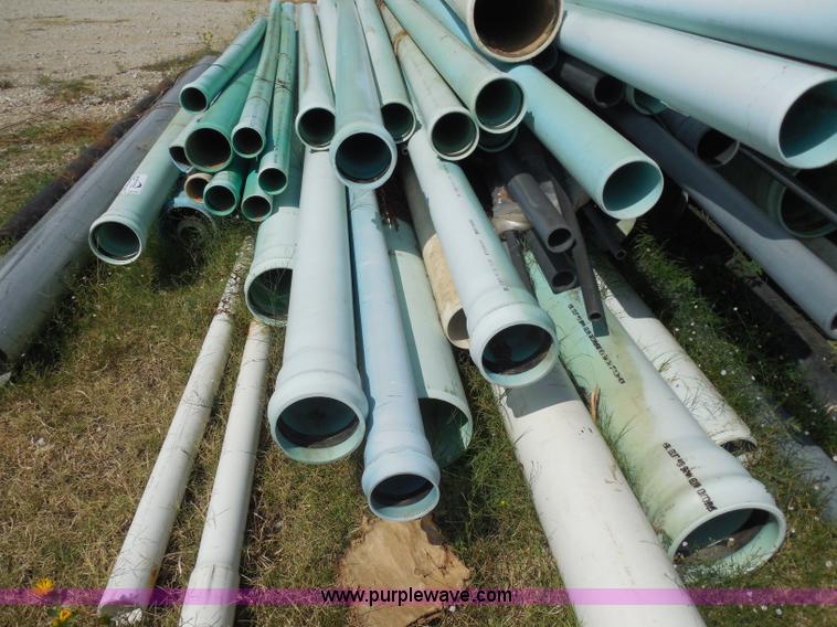 image for item E7650 Approximately 100 assorted PVC sewer pipe pieces