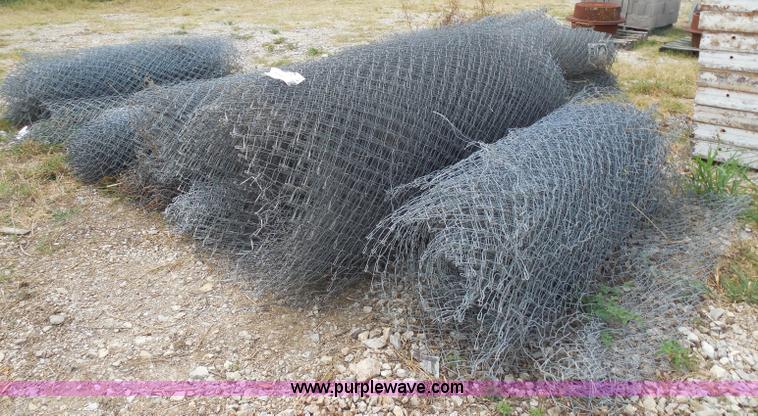 image for item E7657 Assorted chain link fence