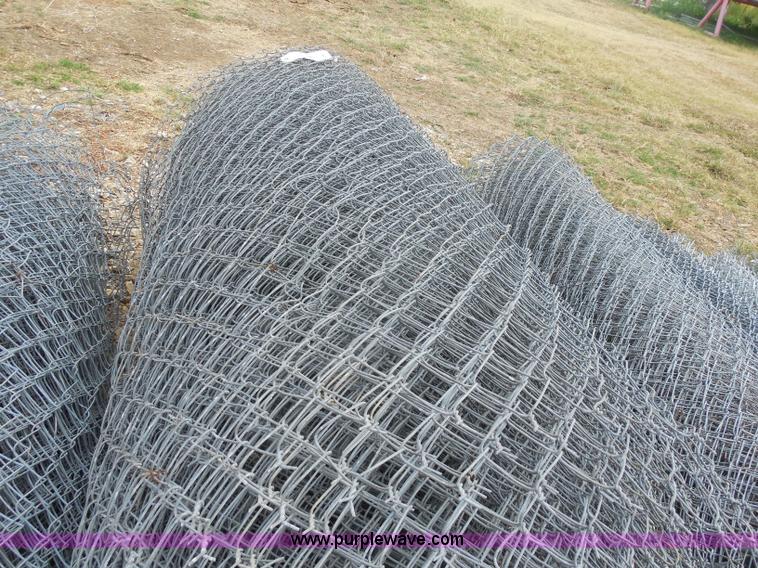 image for item E7657 Assorted chain link fence