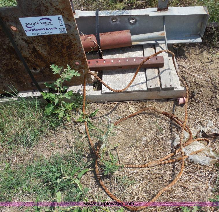 image for item E7659 Assorted iron