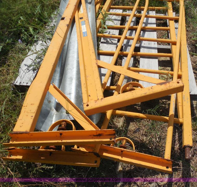 image for item E7660 Perry scaffolding