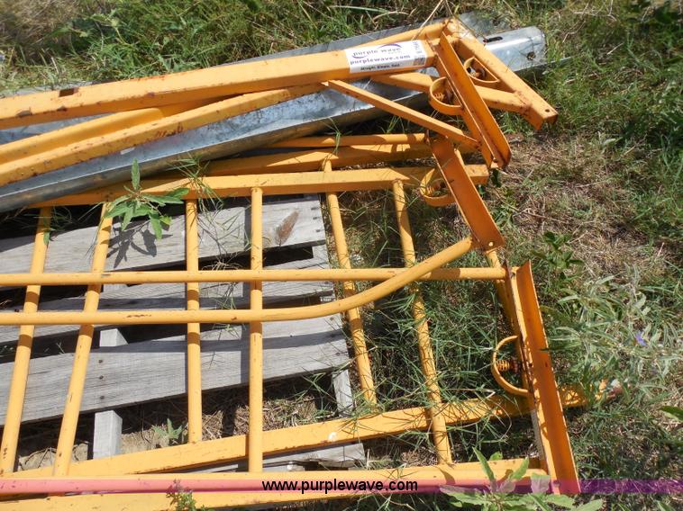 image for item E7660 Perry scaffolding