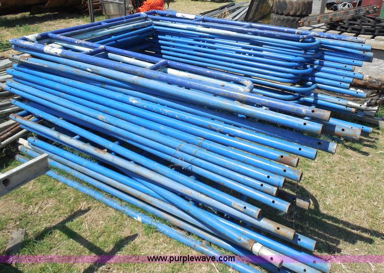 image for item E7665 (18) step up scaffolding