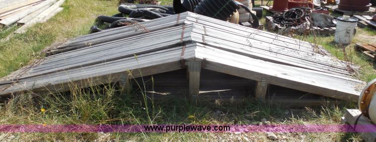 image for item E7669 (45) wood trusses