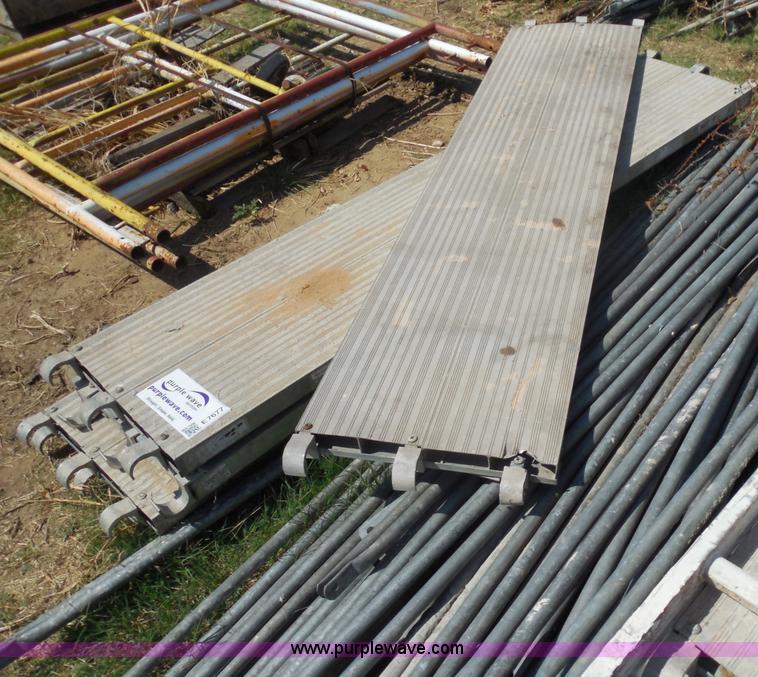 image for item E7677 (9) Werner aluminum plank scaffolding deck pieces