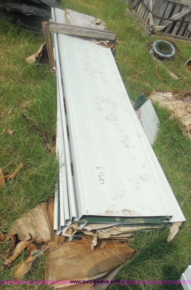 image for item E7683 Assorted siding