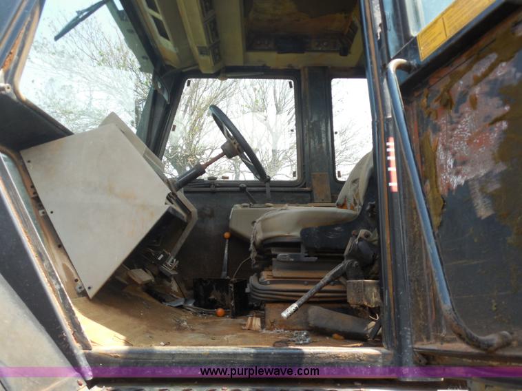 image for item F3238 1984 Case 4494 4WD tractor