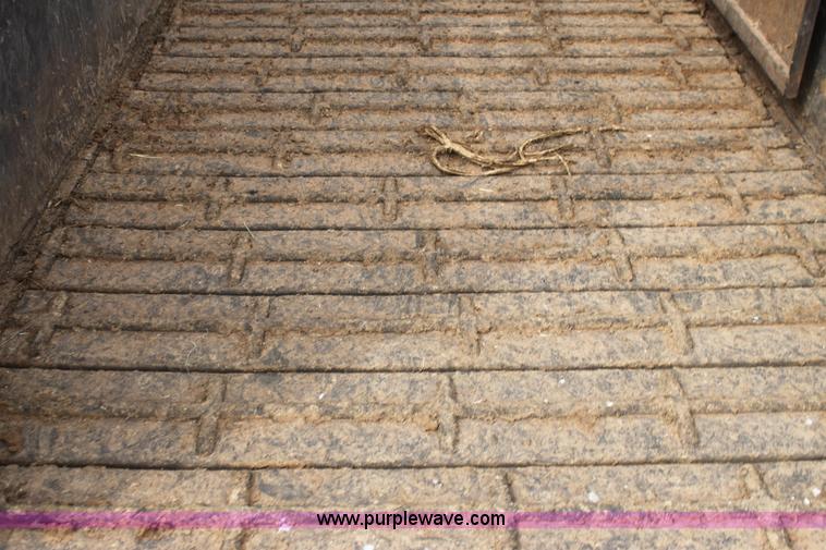 image for item G4128 Trailer Magic 28' gooseneck stock trailer