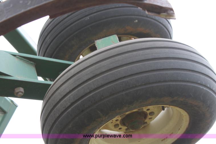 image for item G4134 Baker 4100 chisel plow