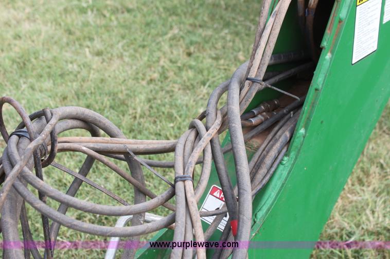 image for item G4135 2003 Great Plains 3S-4000 drill