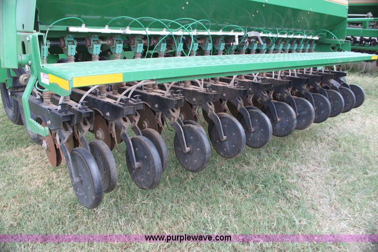 image for item G4135 2003 Great Plains 3S-4000 drill