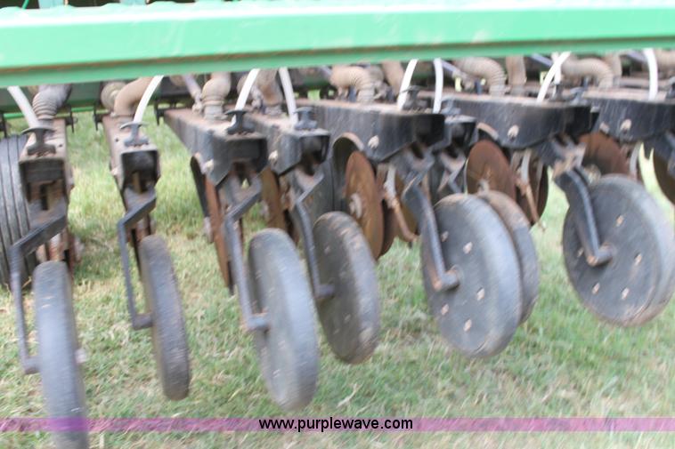 image for item G4135 2003 Great Plains 3S-4000 drill