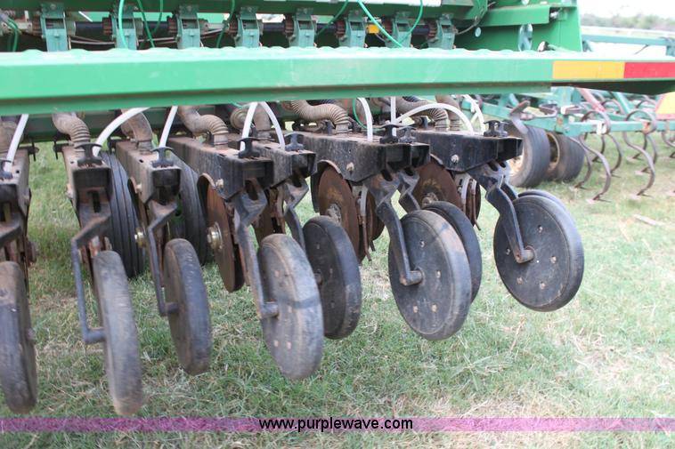 image for item G4135 2003 Great Plains 3S-4000 drill