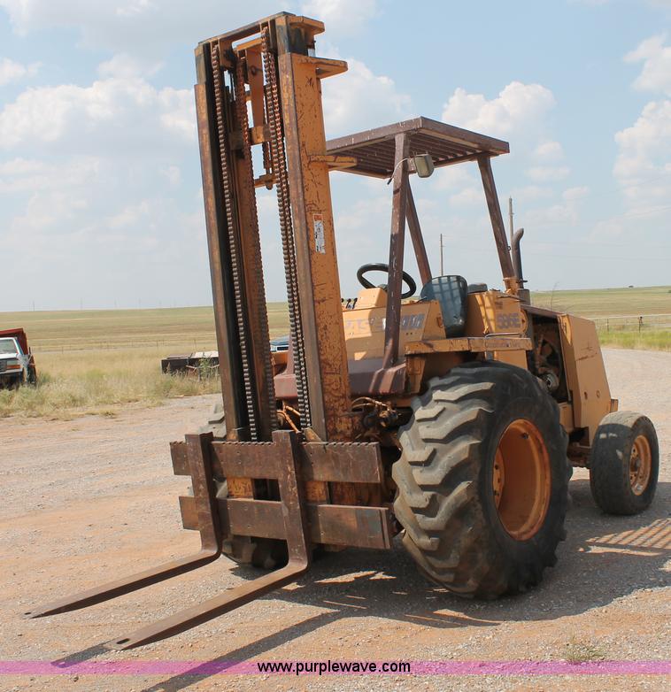 image for item G5805 1986 Case 586E Construction King forklift