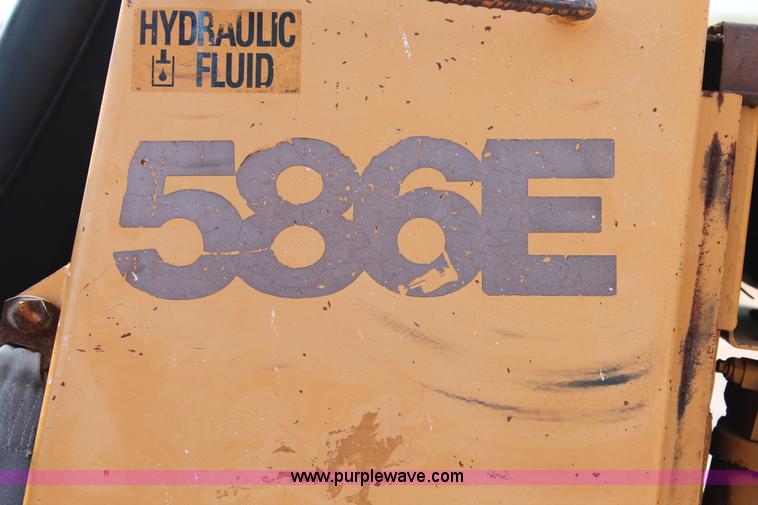 image for item G5805 1986 Case 586E Construction King forklift