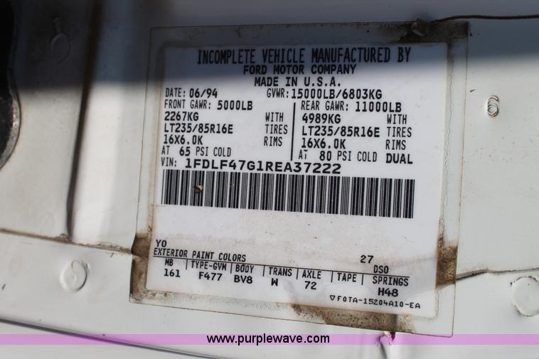 image for item G5808 1994 Ford F450 Super Duty flatbed truck