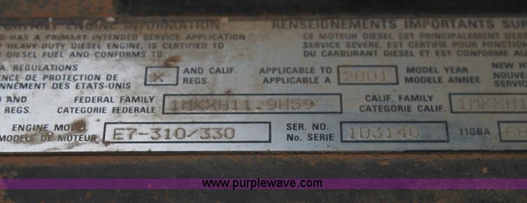 image for item G5809 2002 Mack CH613 semi truck