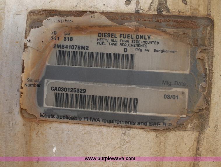 image for item G5809 2002 Mack CH613 semi truck