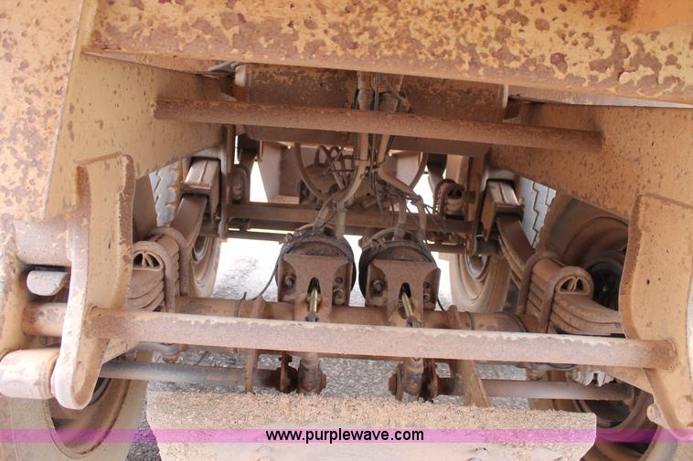 image for item G5811 1999 CPS tandem axle belly dump trailer