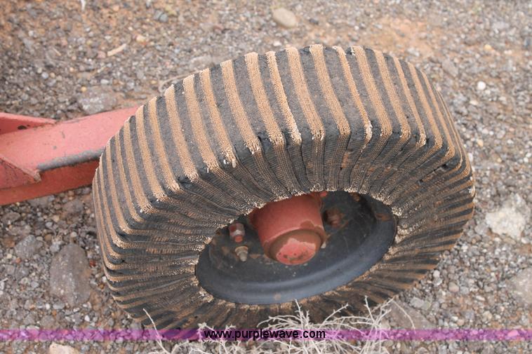 image for item G5812 Rhino SR15 shredder