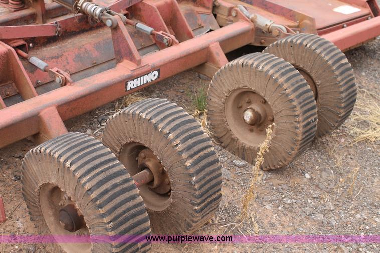 image for item G5812 Rhino SR15 shredder