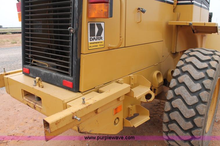 image for item G5814 1998 Caterpillar 924F wheel loader