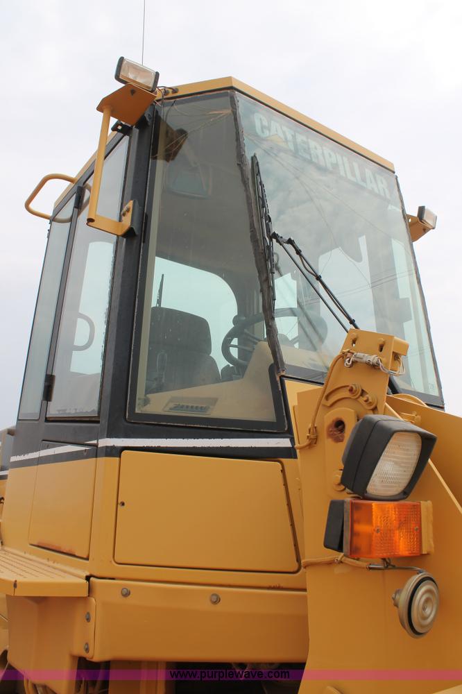 image for item G5814 1998 Caterpillar 924F wheel loader