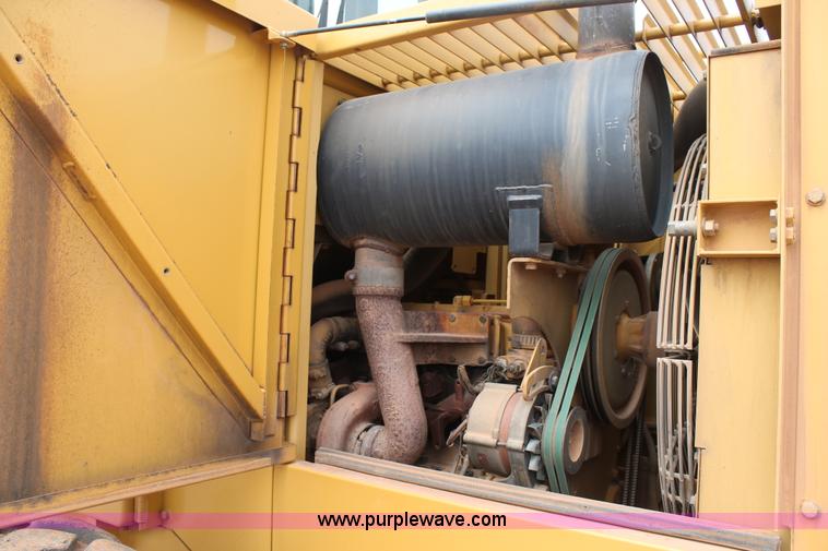 image for item G5814 1998 Caterpillar 924F wheel loader