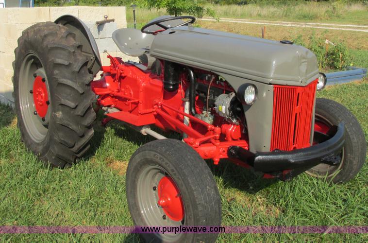 image for item I4983 1941 Ford 9N tractor
