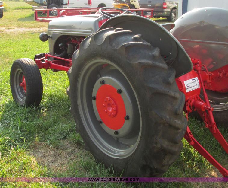 image for item I4983 1941 Ford 9N tractor
