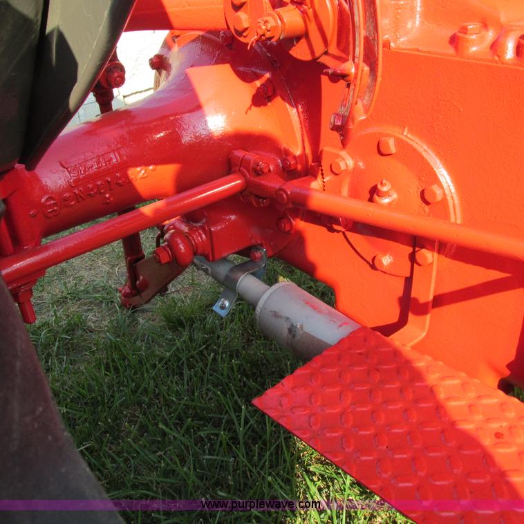 image for item I4983 1941 Ford 9N tractor