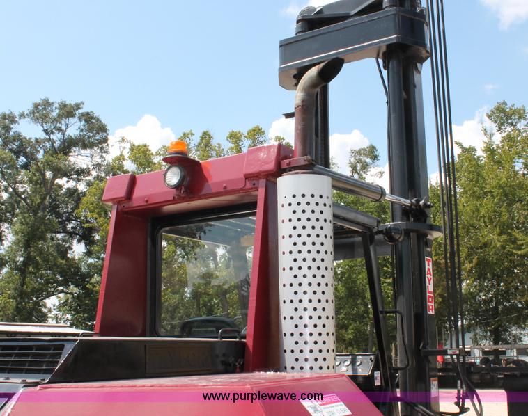 image for item I7752 1992 Taylor TE2505 Big Red lift truck