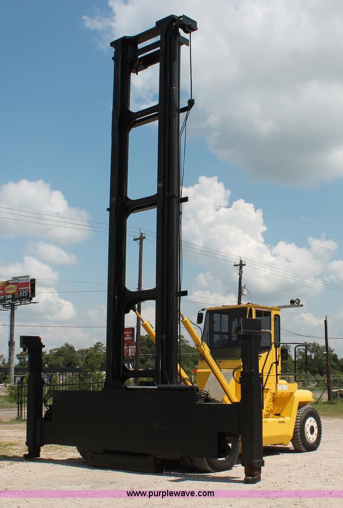 image for item I7754 2000 Omega 5ECH container handler