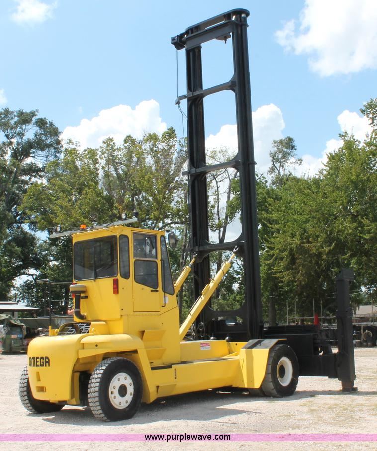 image for item I7754 2000 Omega 5ECH container handler