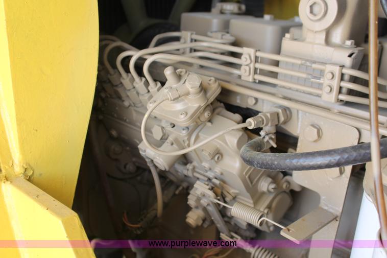 image for item I7754 2000 Omega 5ECH container handler