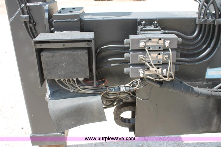 image for item I7754 2000 Omega 5ECH container handler