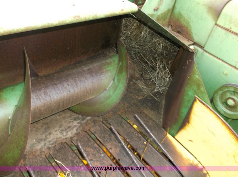 image for item M9259 John Deere 224WS square baler