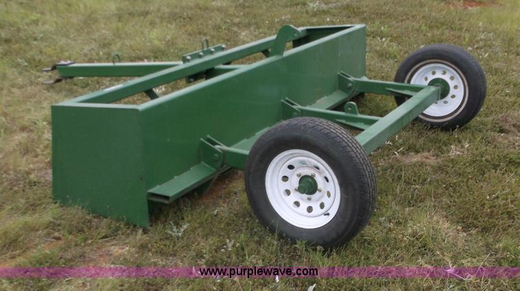 image for item M9261 Land Leveler F10 10' box blade