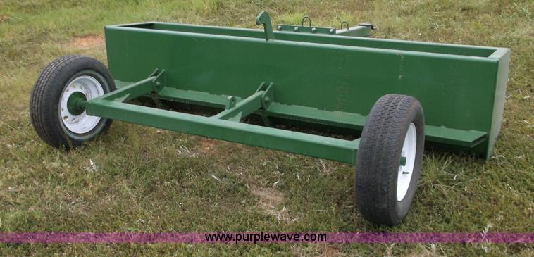 image for item M9261 Land Leveler F10 10' box blade