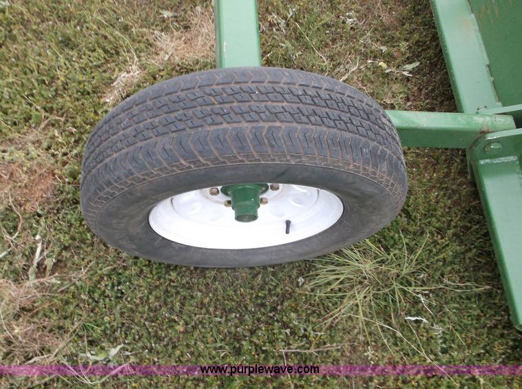 image for item M9261 Land Leveler F10 10' box blade