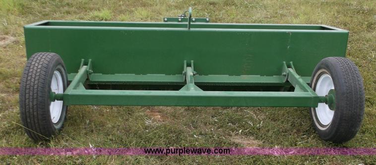 image for item M9261 Land Leveler F10 10' box blade