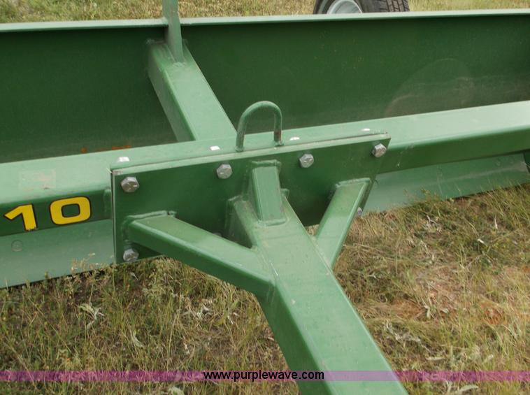 image for item M9261 Land Leveler F10 10' box blade
