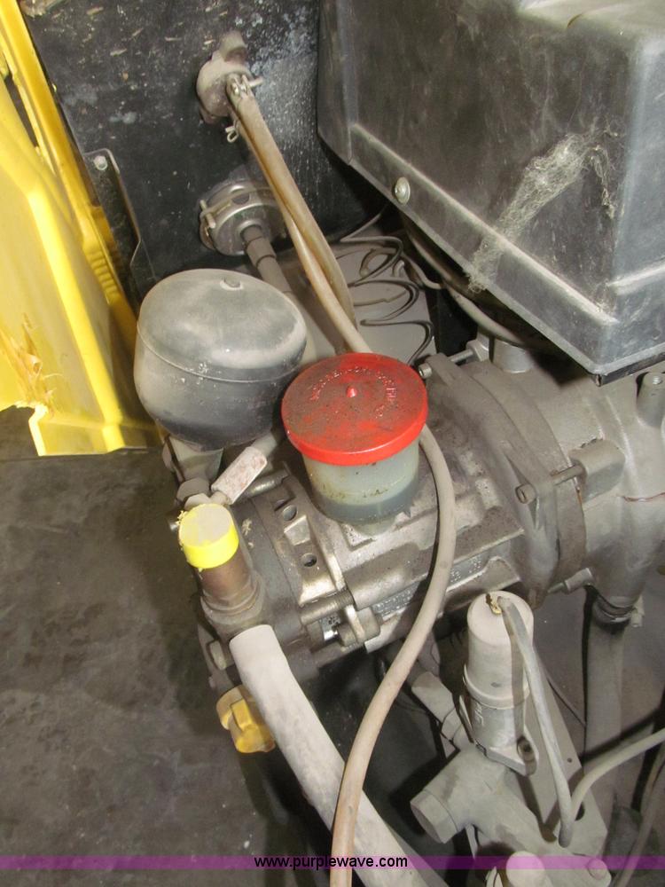 image for item AE9454 1993 Karcher 955 portable hot water pressure washer