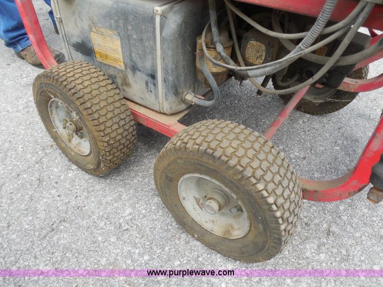 image for item AU9452 Shark steam pressure washer