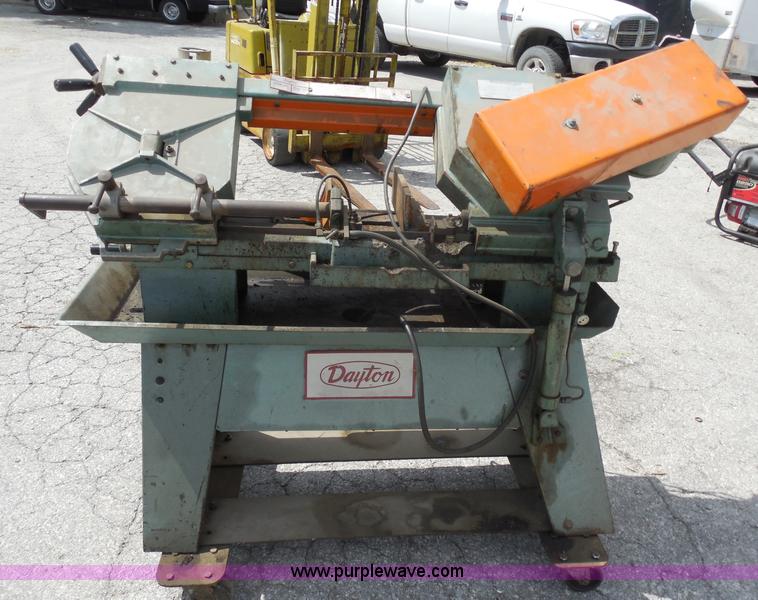 image for item AU9455 Dayton 52518 band saw