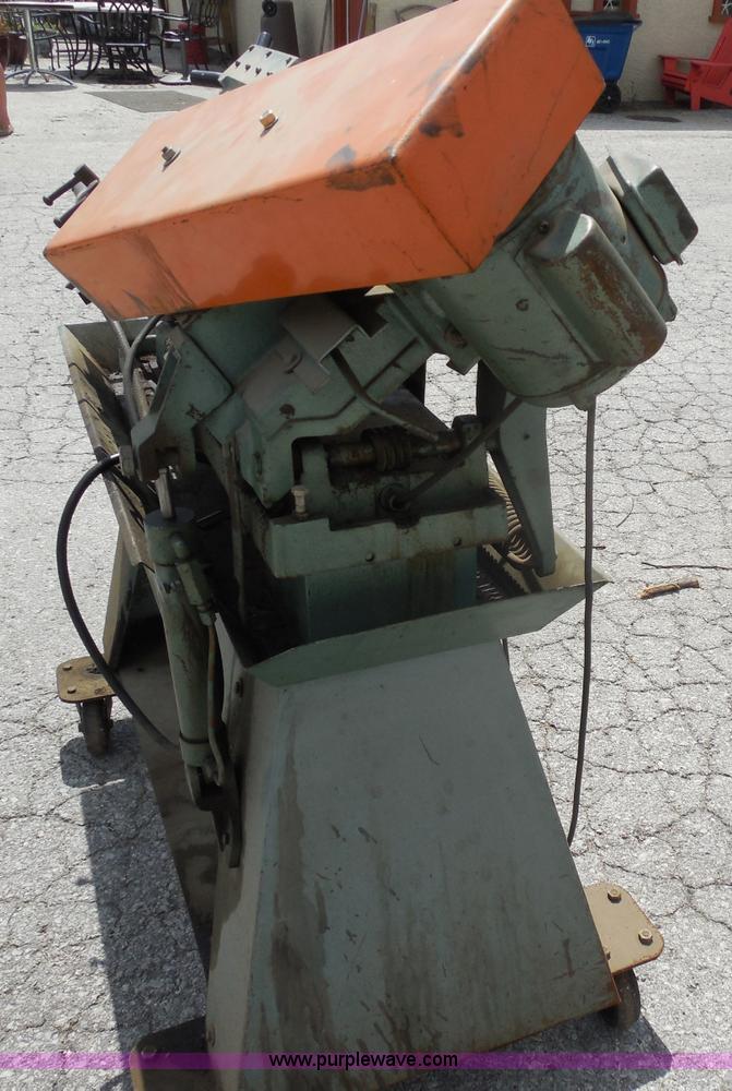 image for item AU9455 Dayton 52518 band saw