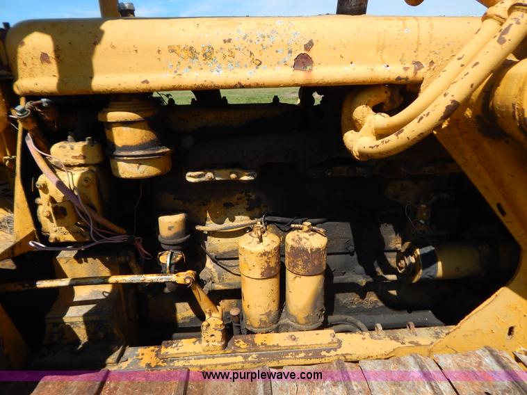 image for item B5804 1951 Caterpillar D6 dozer