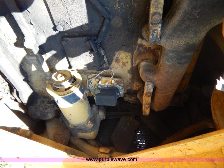 image for item B5804 1951 Caterpillar D6 dozer