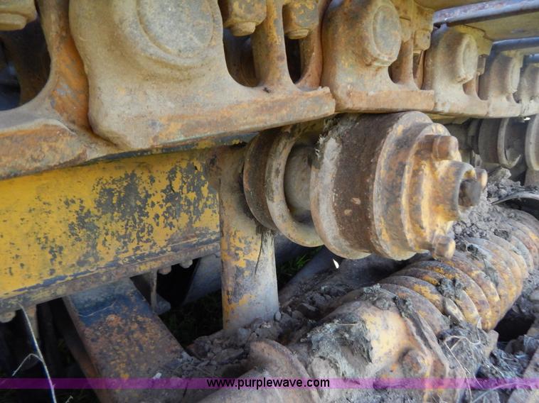 image for item B5804 1951 Caterpillar D6 dozer